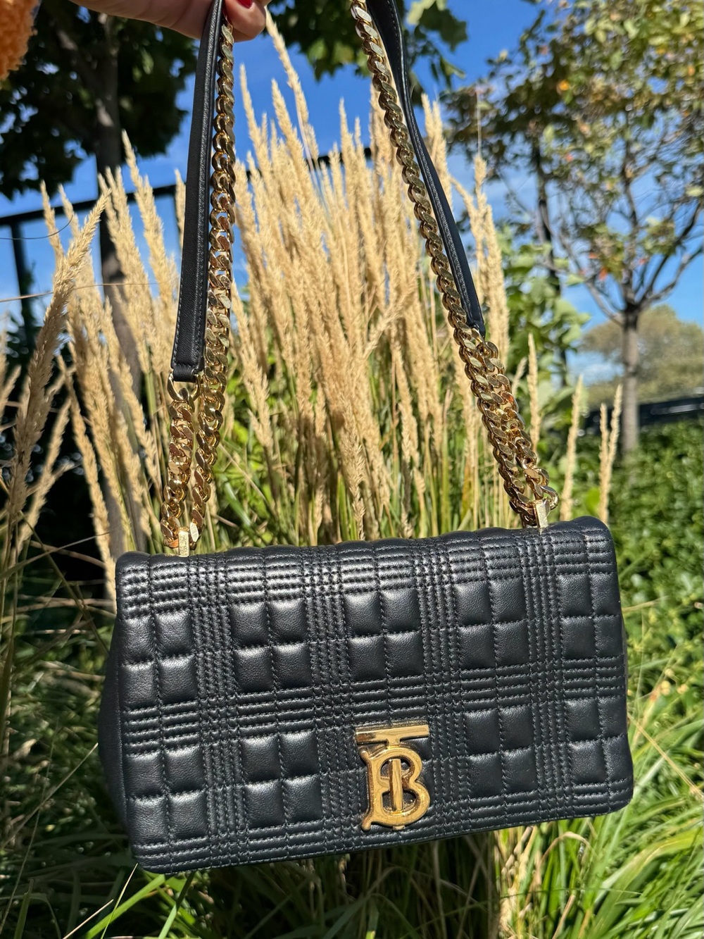 💛Authentic Burberry Lola Small Black Quilted Leather Shoulder Bag💛